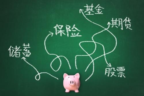 55岁以上老人如何买保险？重疾险赔钱多，为何我却选了这2种险？ 保险 第1张